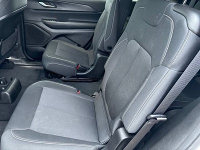 2024 Jeep Grand Cherokee L Laredo 4x4