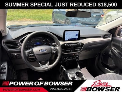 2022 Ford Escape SE Hybrid