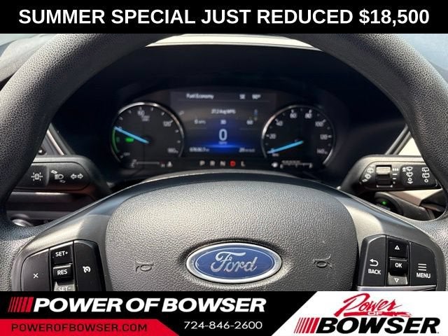 2022 Ford Escape SE Hybrid
