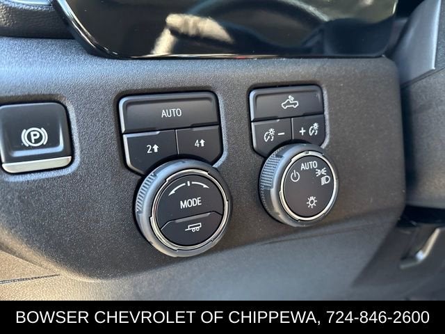 2025 Chevrolet Silverado 1500 LT (2FL)