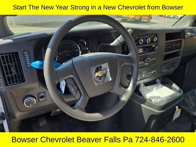 2025 Chevrolet Express Cargo 2500 WT