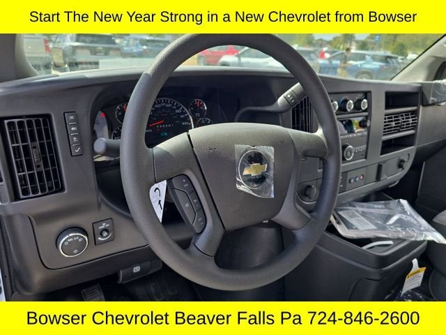 2025 Chevrolet Express Cargo 2500 WT