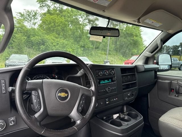 2022 Chevrolet Express Cargo 2500 WT