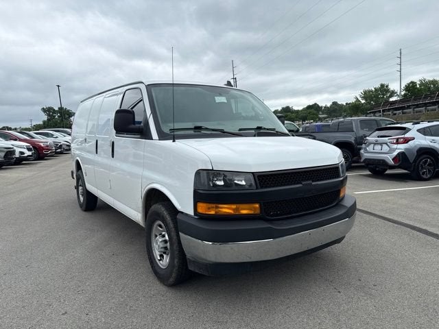 2022 Chevrolet Express Cargo 2500 WT