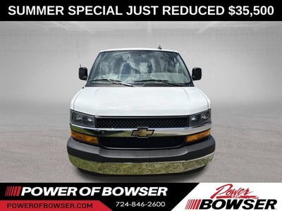 2025 Chevrolet Express Cargo WT