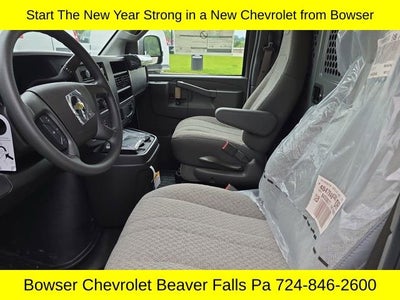 2025 Chevrolet Express Cargo 2500 WT