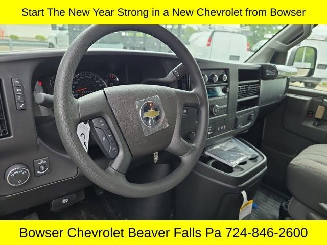 2025 Chevrolet Express Cargo 2500 WT