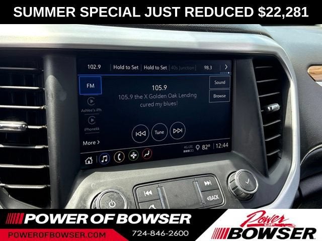2022 GMC Acadia SLE