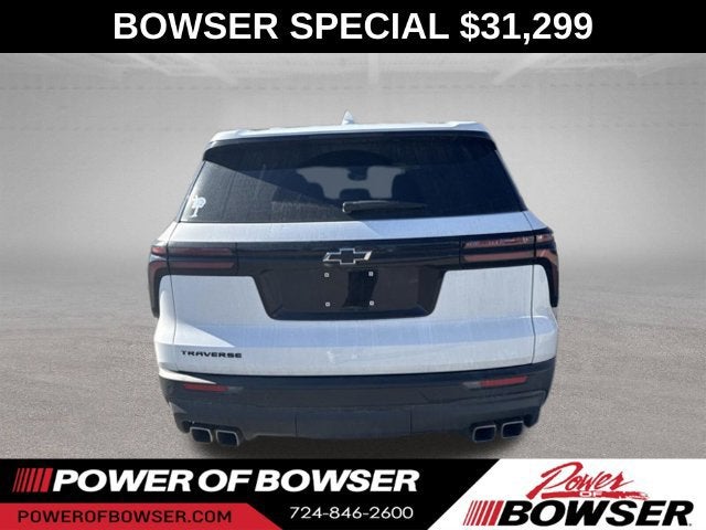 2024 Chevrolet Traverse LS