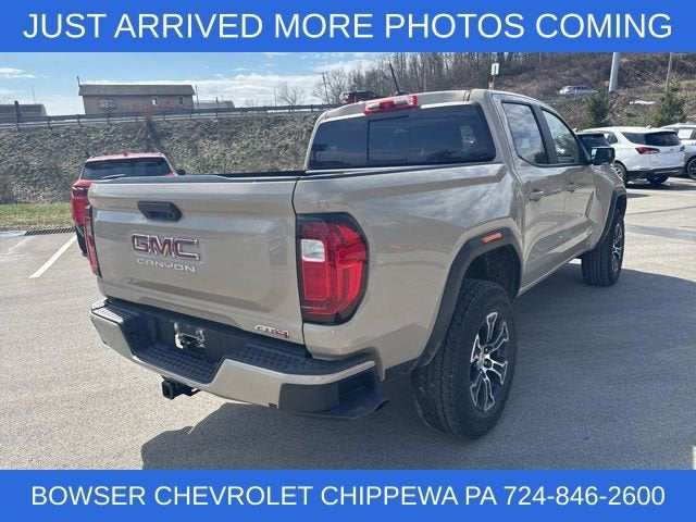 2024 GMC Canyon AT4