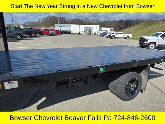 2024 Chevrolet Silverado 5500 HD Work Truck