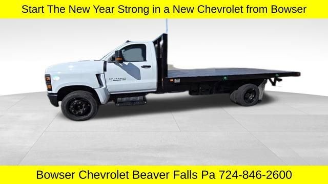 2024 Chevrolet Silverado 5500 HD Work Truck