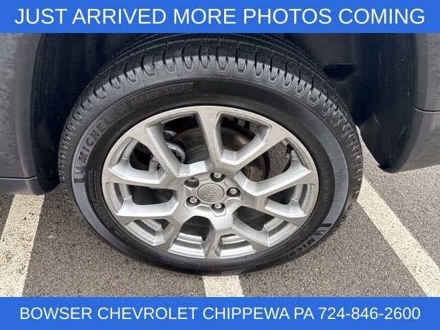 2022 Jeep Compass Latitude Lux 4x4