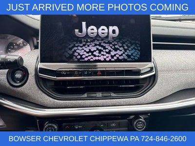 2022 Jeep Compass Latitude Lux 4x4