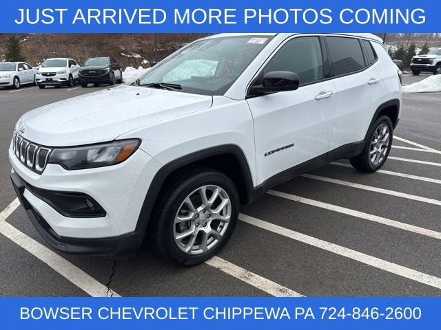 2022 Jeep Compass Latitude Lux 4x4