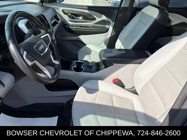 2022 GMC Terrain SLT