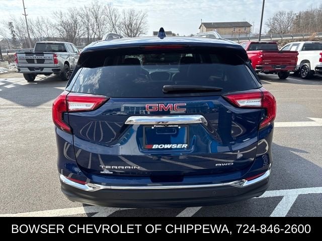 2022 GMC Terrain SLT