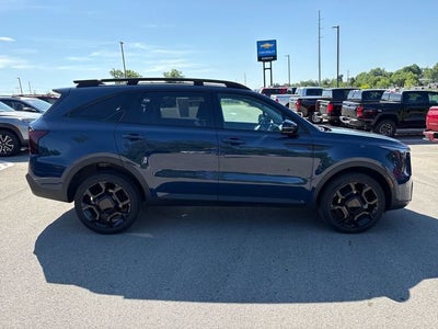 2025 Kia Sorento X-Line EX