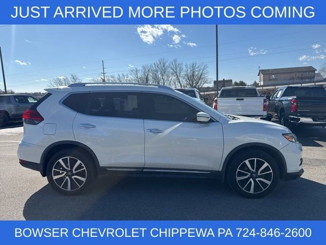 2017 Nissan Rogue SL