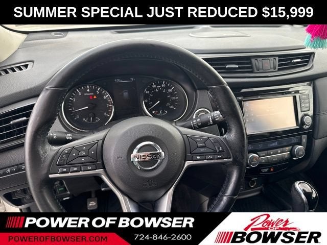 2017 Nissan Rogue SL