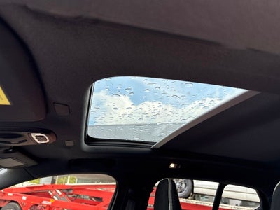 2021 Volvo XC40 R-Design