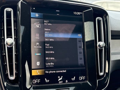 2021 Volvo XC40 R-Design